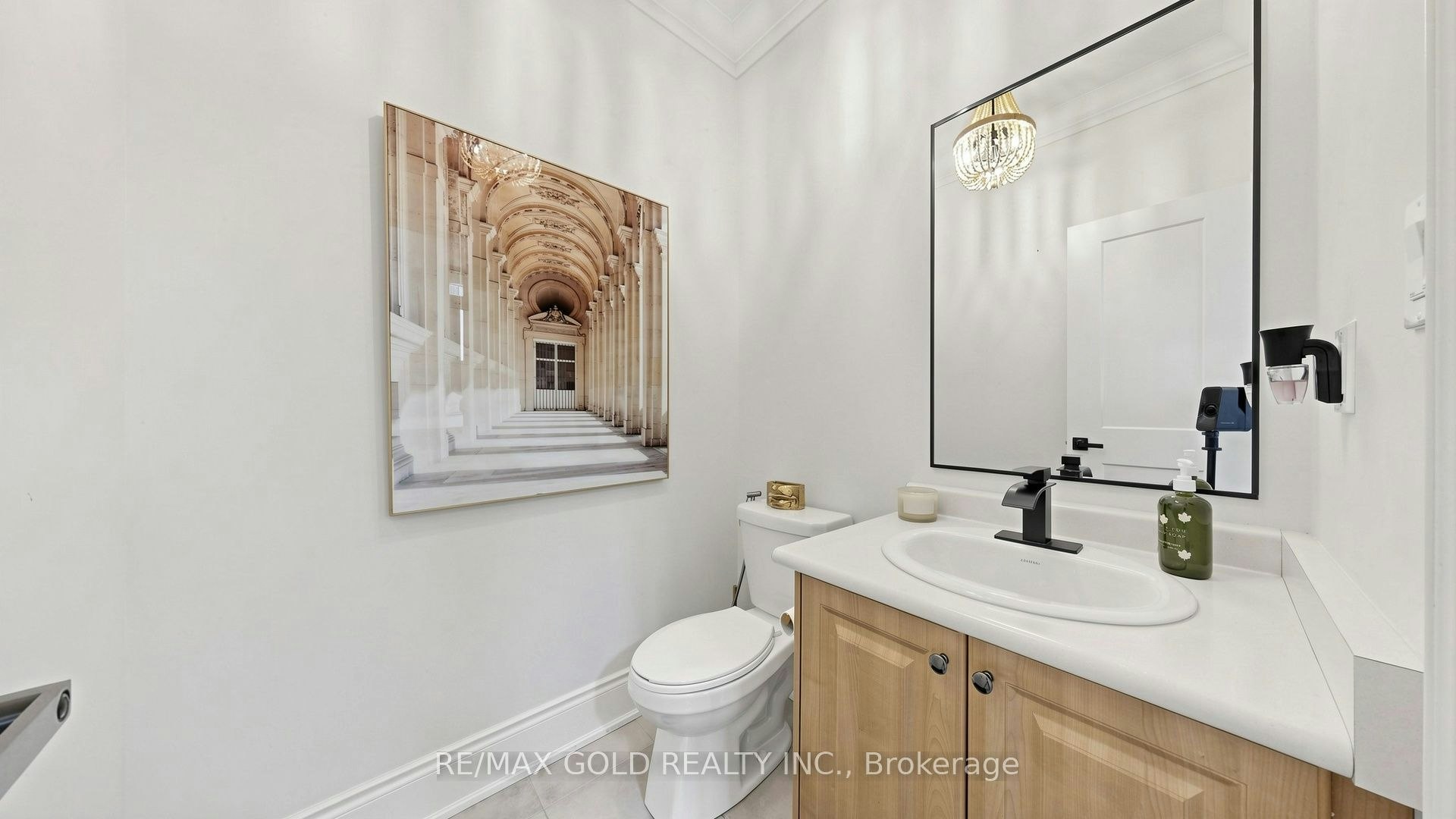 125 Burnhamthorpe Road E, Oakville, ON, L6H 3R4 - 21