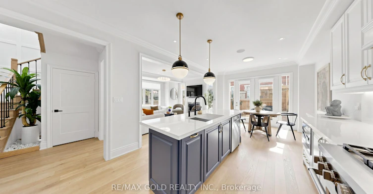 125 Burnhamthorpe Road E, Oakville, ON, L6H 3R4 - 8