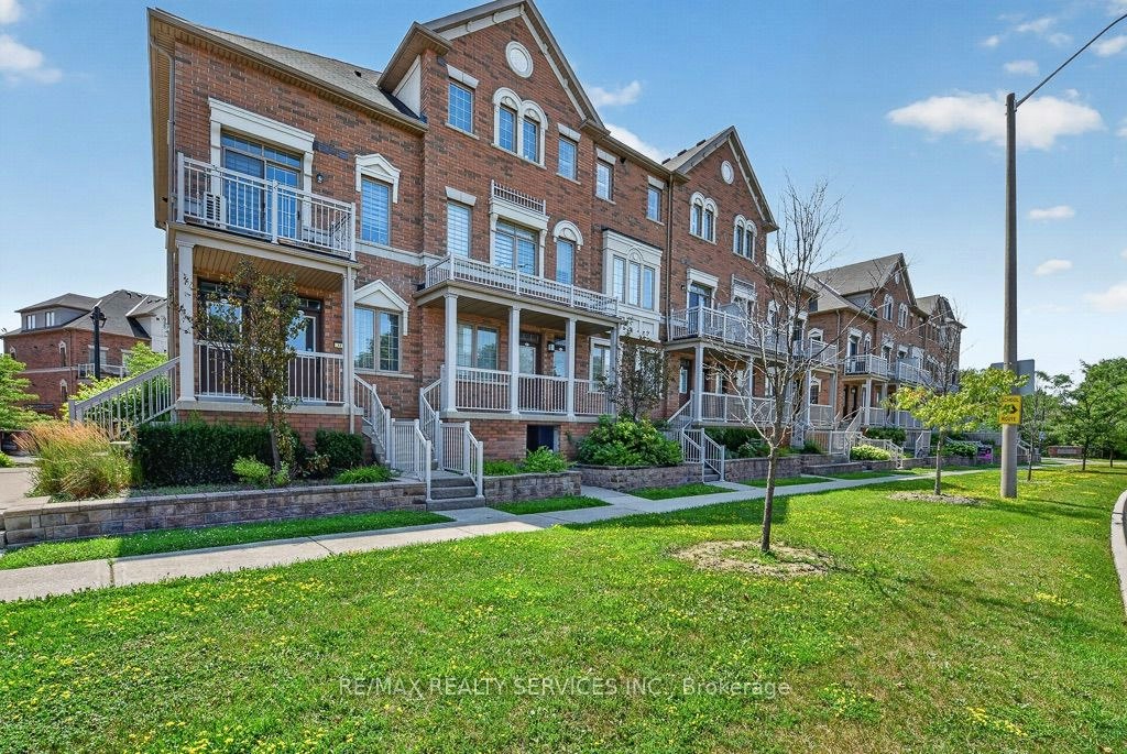 15-180 Howden Boulevard, Brampton, ON, L6S 0E6
