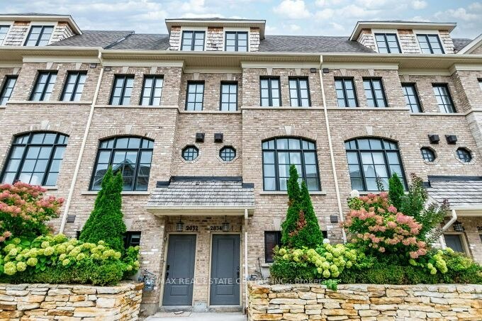 2034 Queensborough Gate, Mississauga, ON, L5M 0X9 - 4