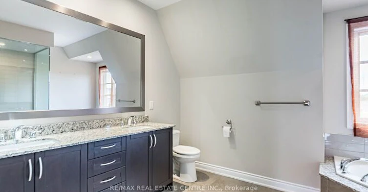 2034 Queensborough Gate, Mississauga, ON, L5M 0X9 - 41