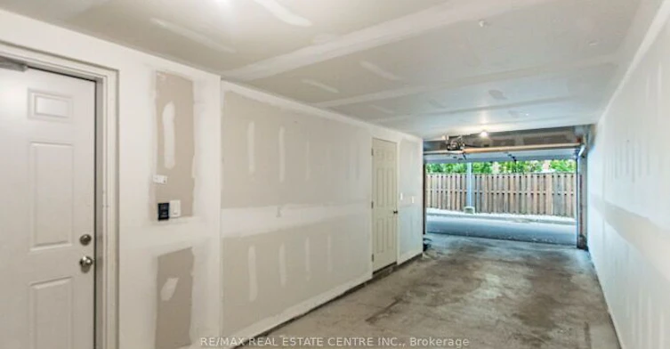 2034 Queensborough Gate, Mississauga, ON, L5M 0X9 - 49