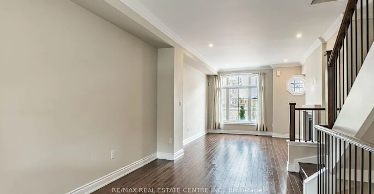 2034 Queensborough Gate, Mississauga, ON, L5M 0X9 - 11