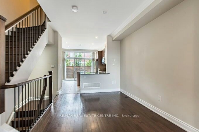 2034 Queensborough Gate, Mississauga, ON, L5M 0X9 - 16
