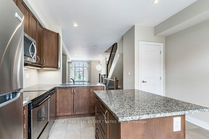 2034 Queensborough Gate, Mississauga, ON, L5M 0X9 - 22