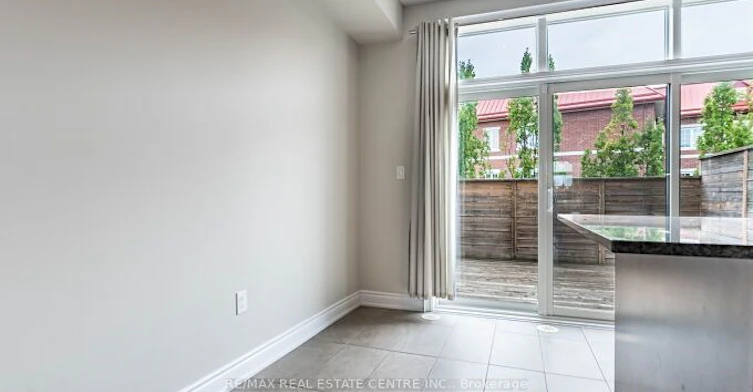 2034 Queensborough Gate, Mississauga, ON, L5M 0X9 - 25