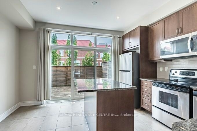 2034 Queensborough Gate, Mississauga, ON, L5M 0X9 - 19