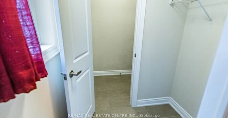2034 Queensborough Gate, Mississauga, ON, L5M 0X9 - 9