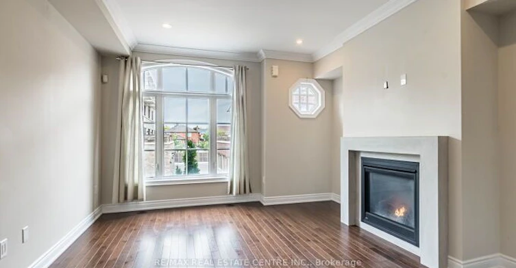 2034 Queensborough Gate, Mississauga, ON, L5M 0X9 - 13