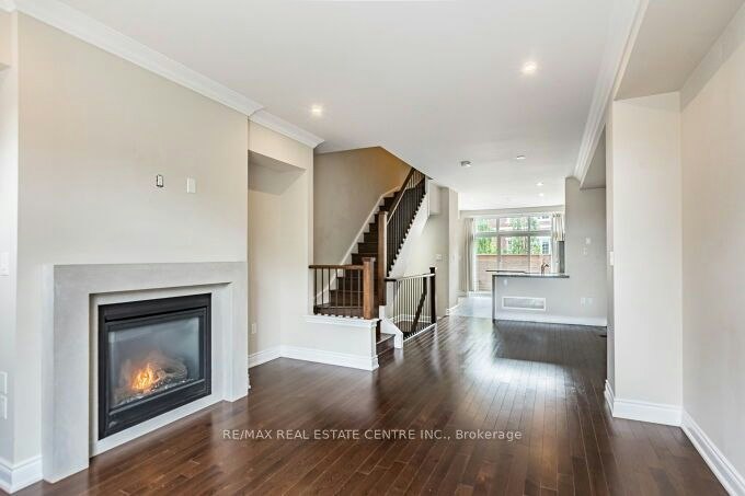 2034 Queensborough Gate, Mississauga, ON, L5M 0X9 - 14