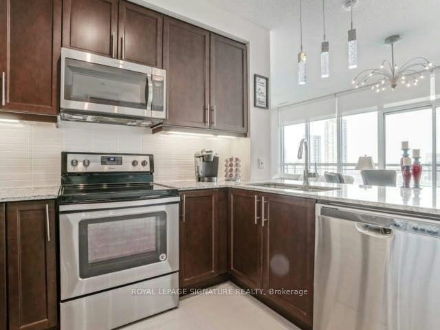 2709-3975 Grand Park Drive, Mississauga, ON, L5B 0K4 - 23