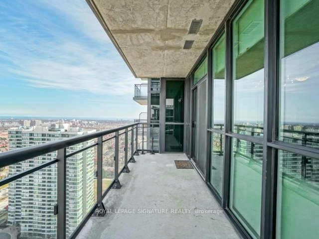 2709-3975 Grand Park Drive, Mississauga, ON, L5B 0K4 - 32