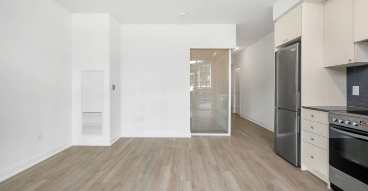 118-50 George Butchart Drive, Toronto, ON, M3K 0C9 - 15