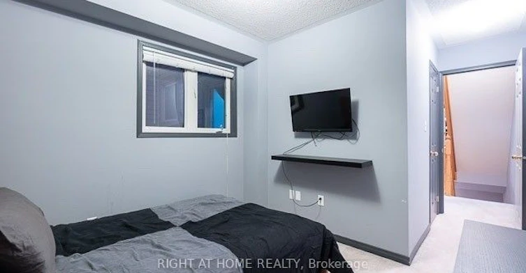 94 Jim Baird Mews, Toronto, ON, M3L 0C4 - 14
