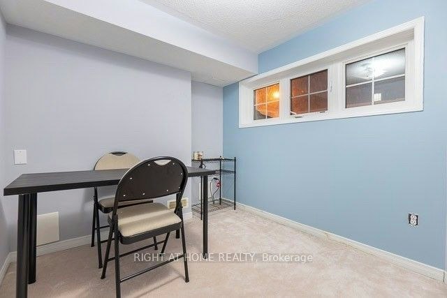 94 Jim Baird Mews, Toronto, ON, M3L 0C4 - 18