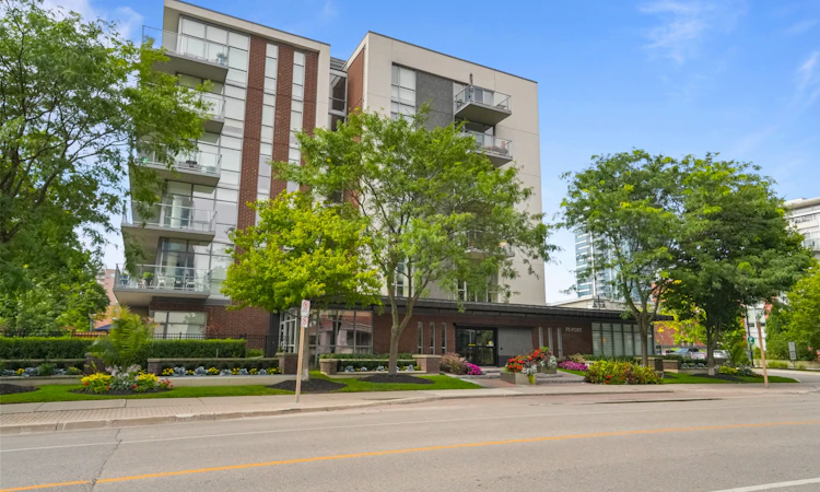 506-70 Port Street E