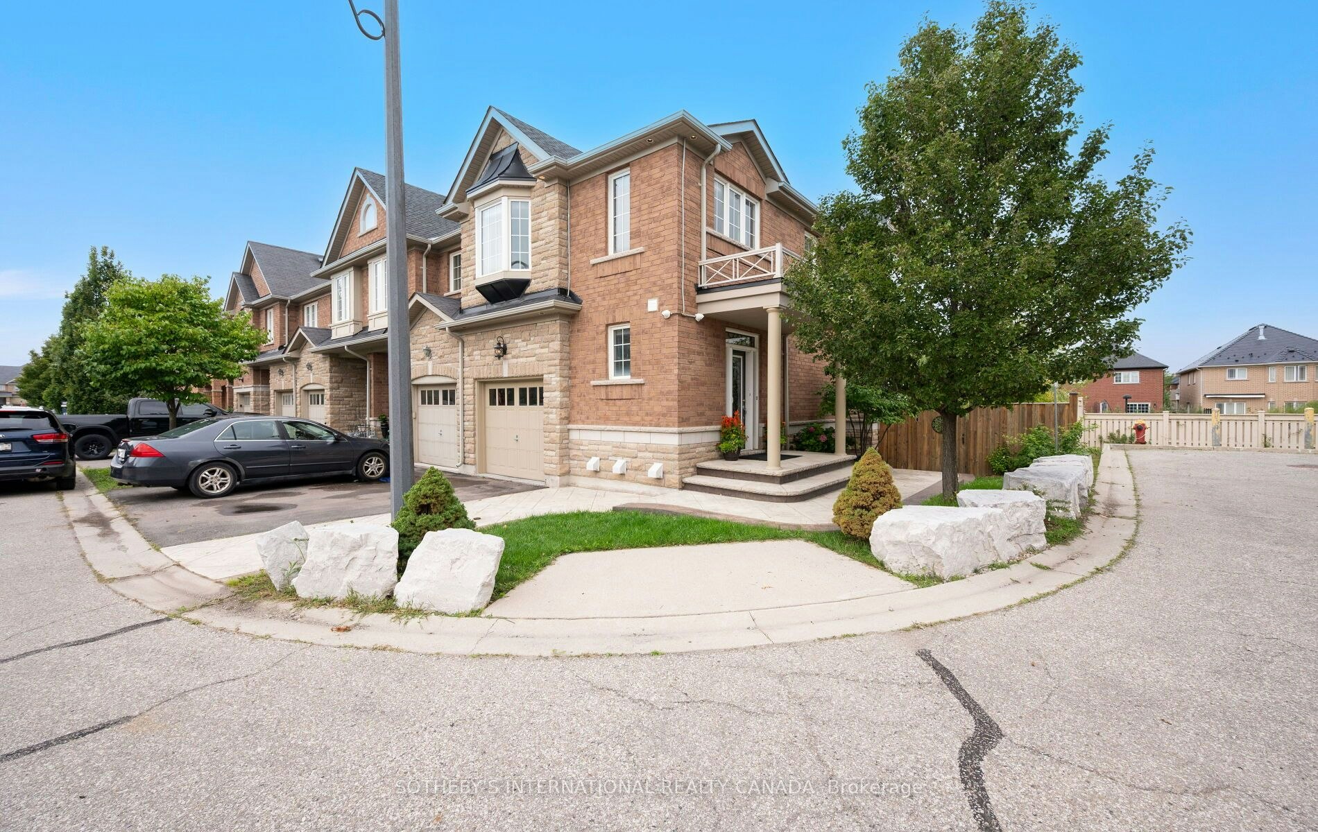 21-745 Farmstead Drive, Milton, ON, L9T 8B1