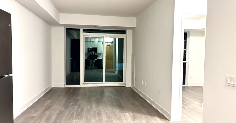 903-204 Burnhamthorpe Road E, Mississauga, ON, L5A 0B3 - 3
