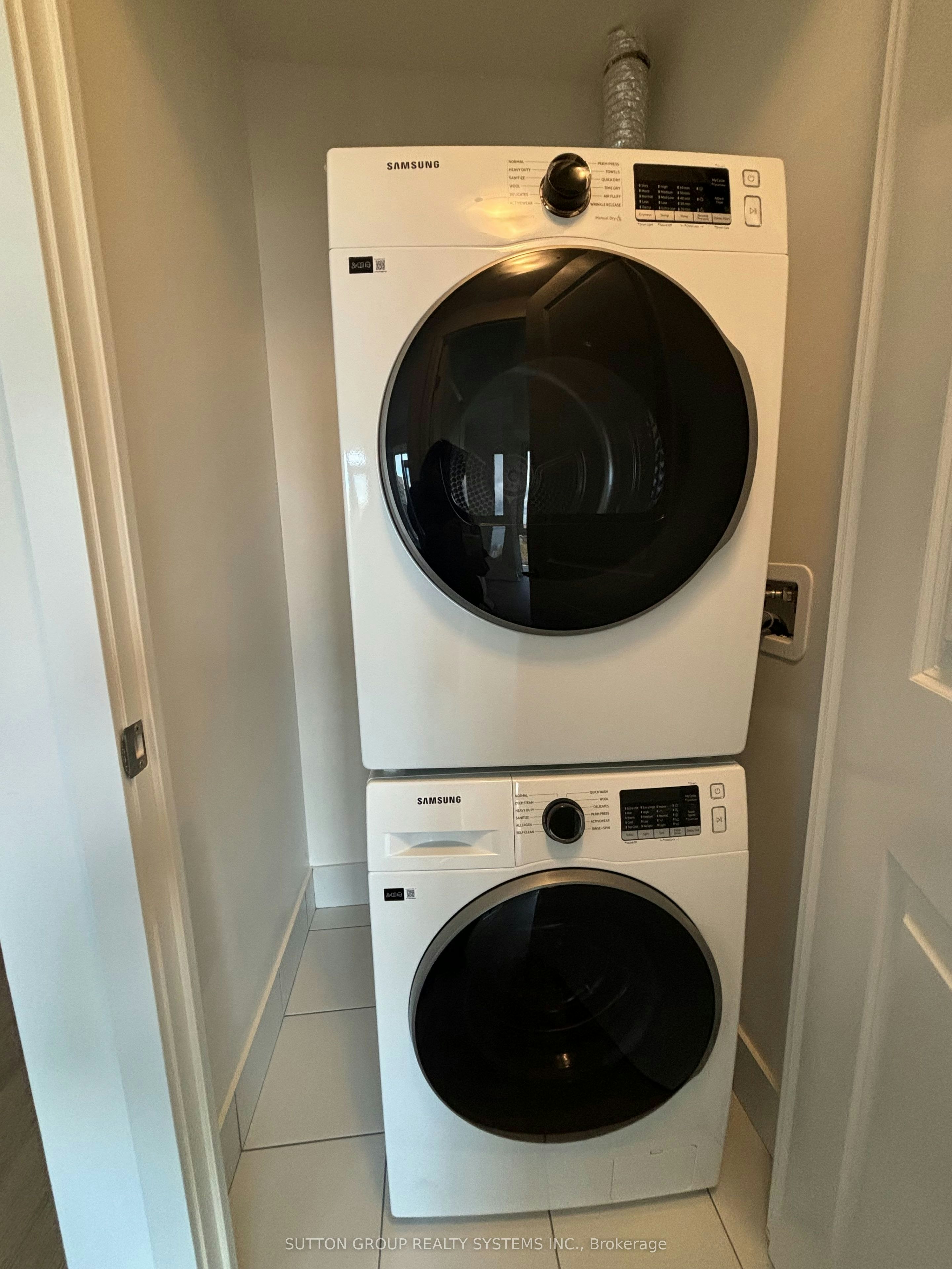903-204 Burnhamthorpe Road E, Mississauga, ON, L5A 0B3 - 9