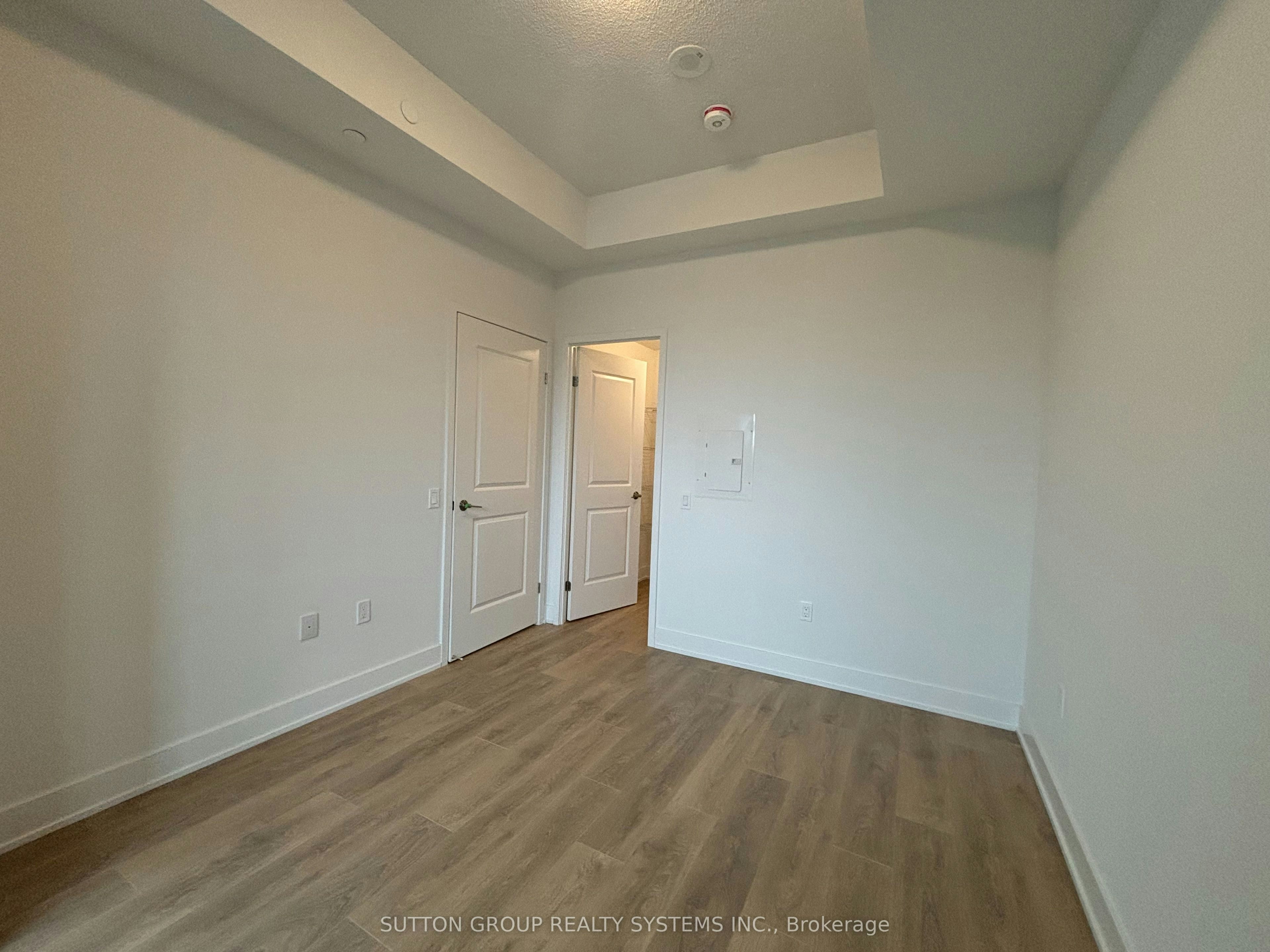 903-204 Burnhamthorpe Road E, Mississauga, ON, L5A 0B3 - 6