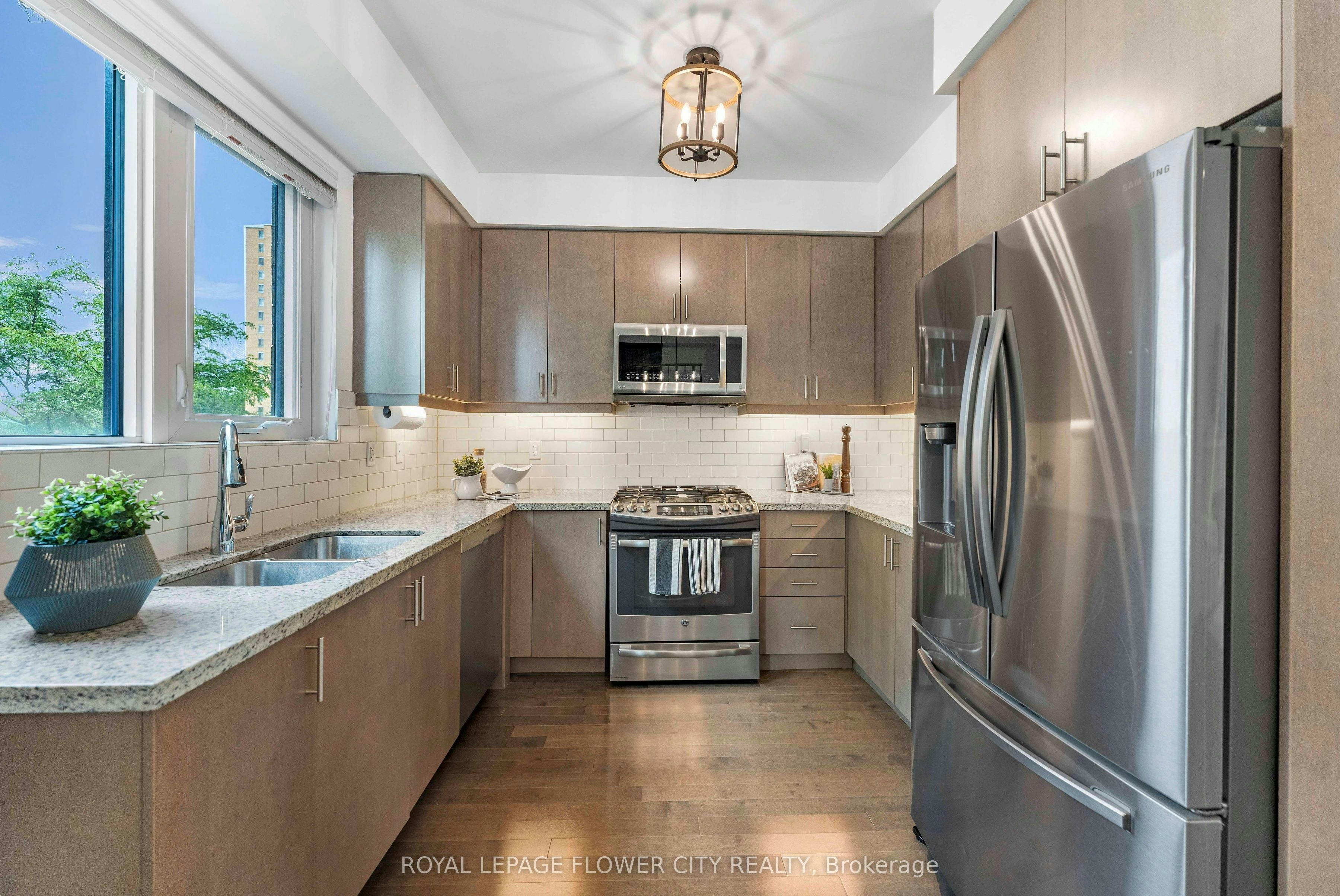 62 Pony Farm Drive, Toronto, ON, M9R 0B3 - 10