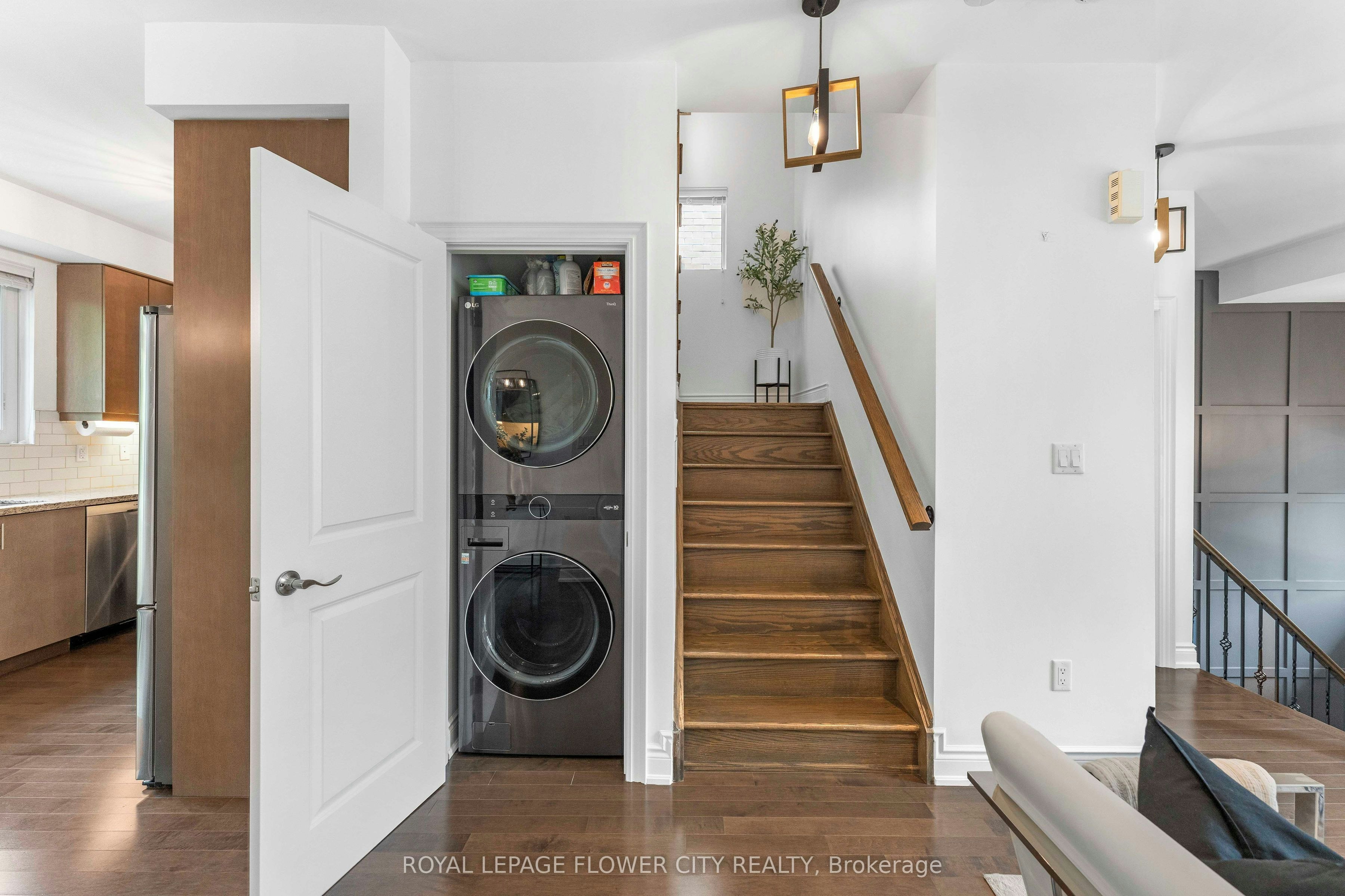 62 Pony Farm Drive, Toronto, ON, M9R 0B3 - 14
