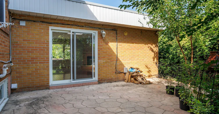 2 Leita Court, Toronto, ON, M9A 4W2 - 23