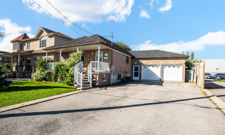 136 Winston Park Boulevard