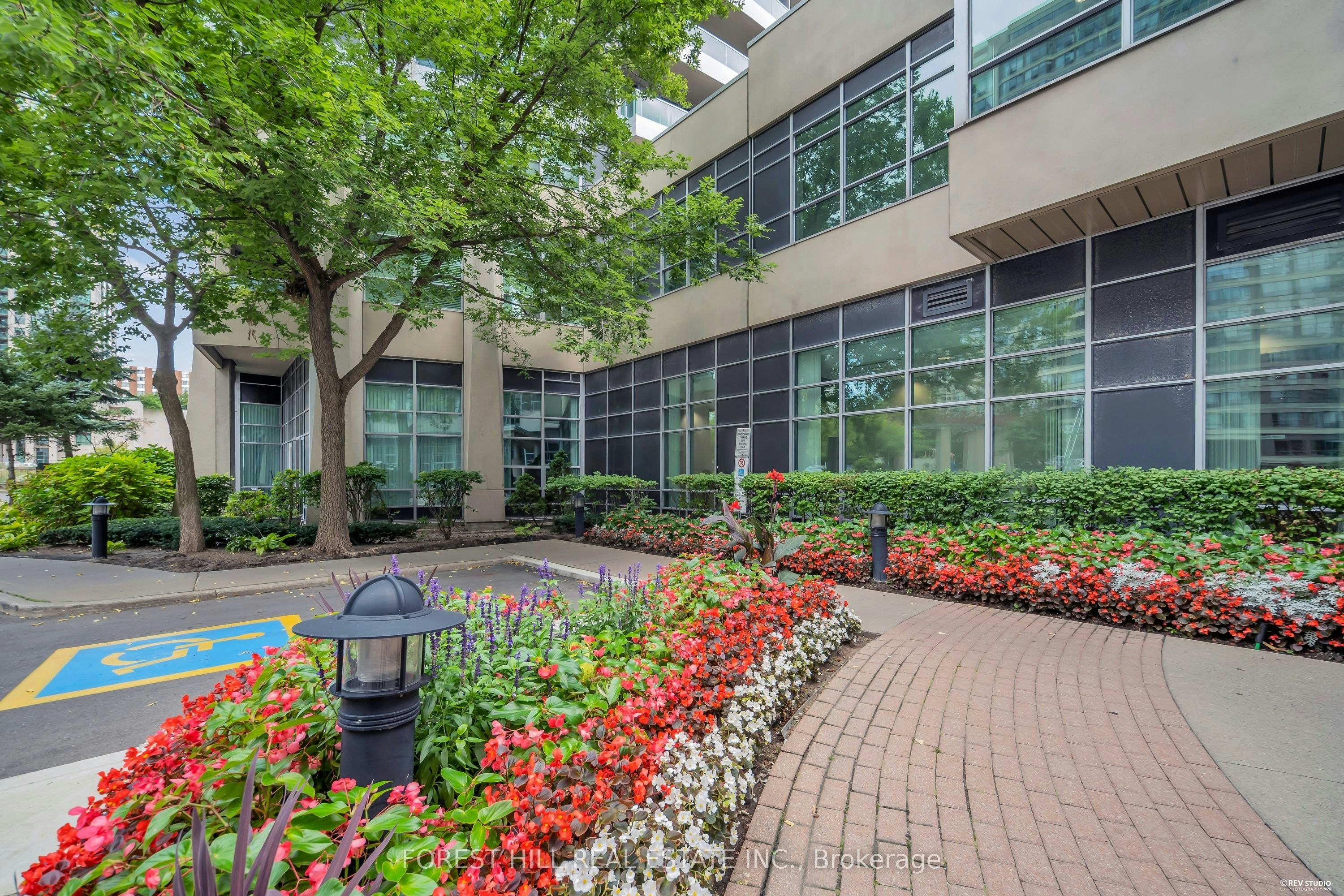 705-33 Elm Drive W, Mississauga, ON, L5B 4L2 - 33