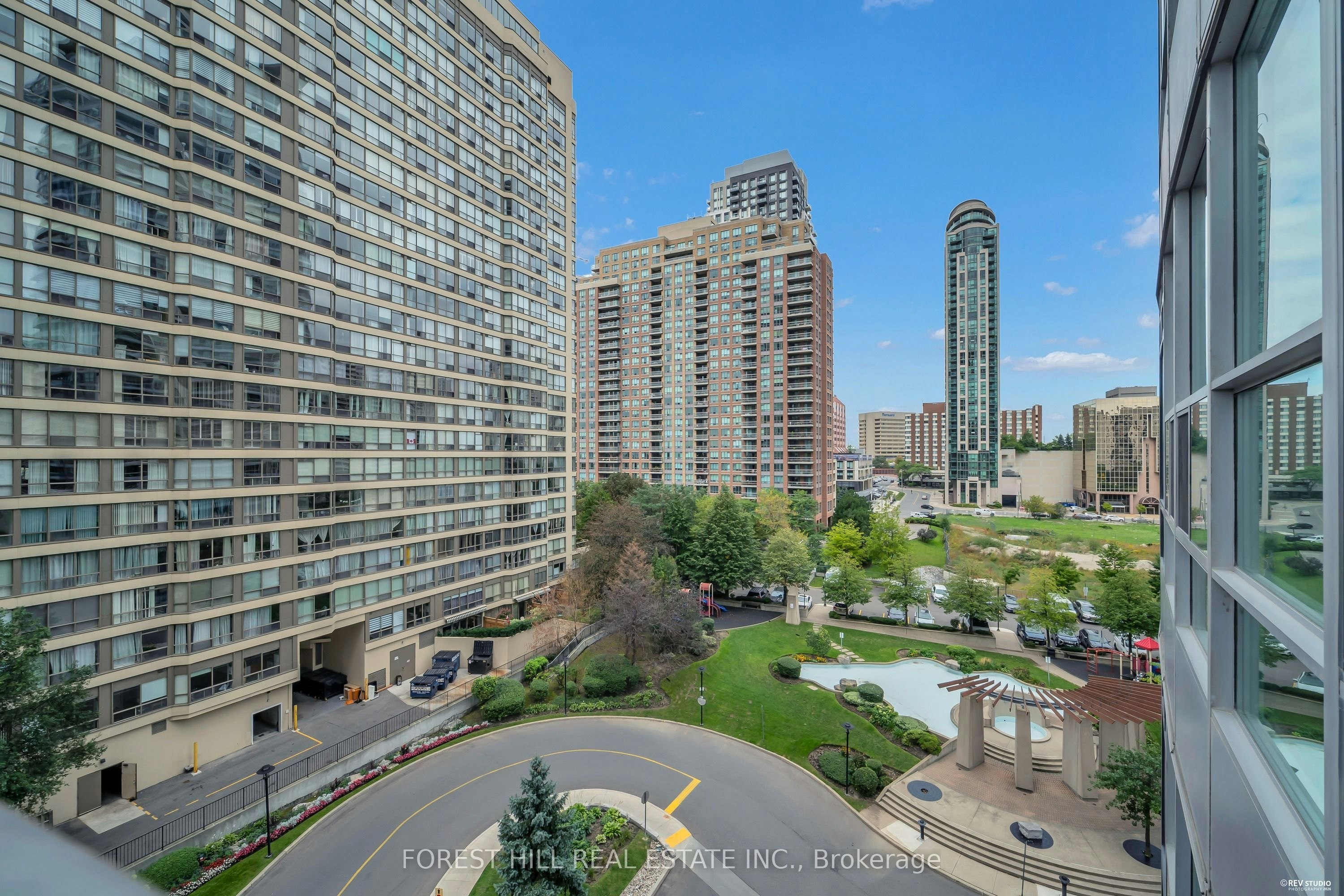 705-33 Elm Drive W, Mississauga, ON, L5B 4L2 - 31