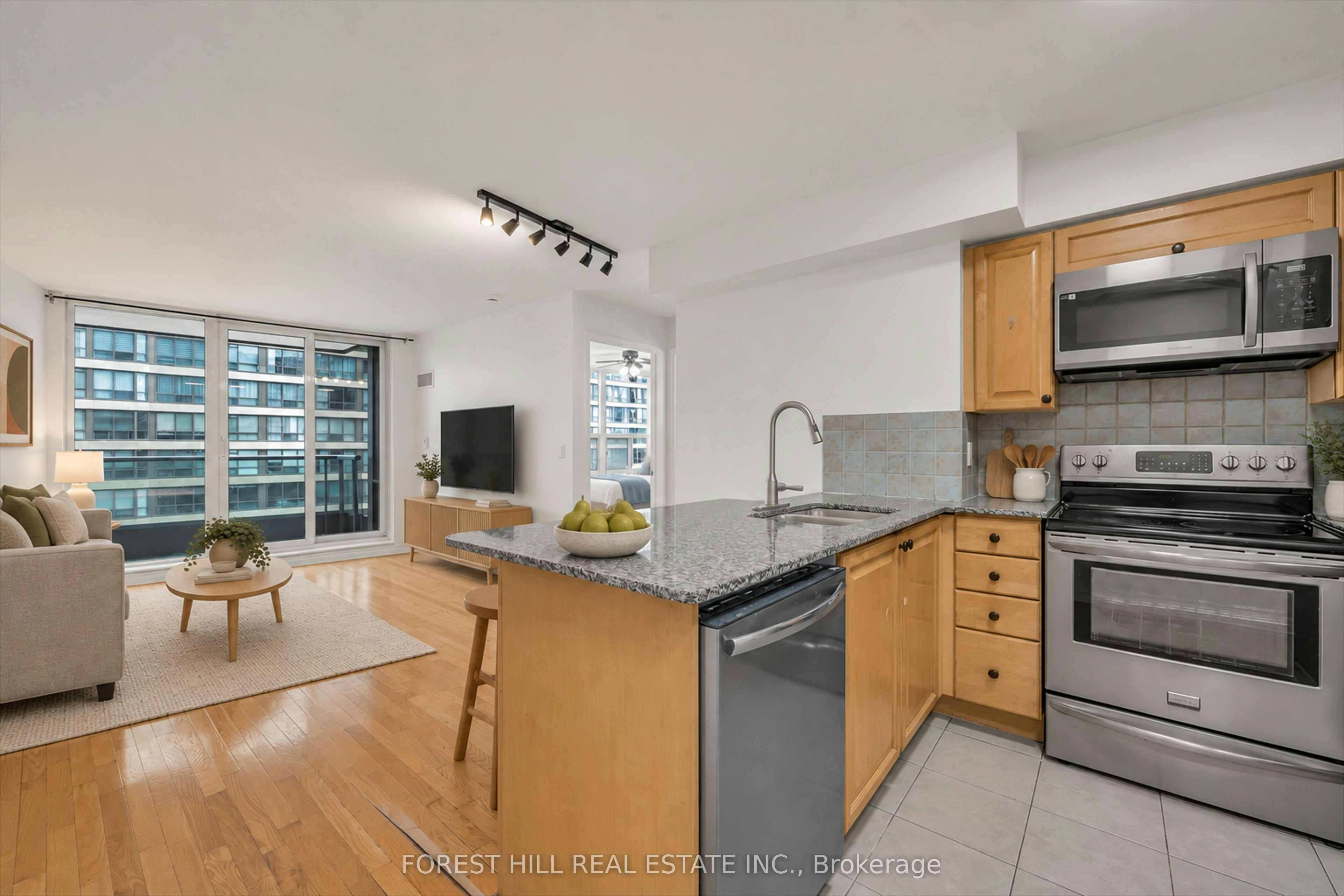 705-33 Elm Drive W, Mississauga, ON, L5B 4L2 - 12