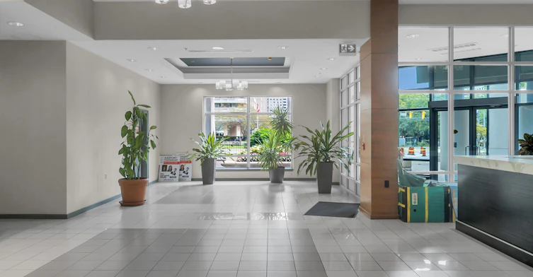 705-33 Elm Drive W, Mississauga, ON, L5B 4L2 - 5