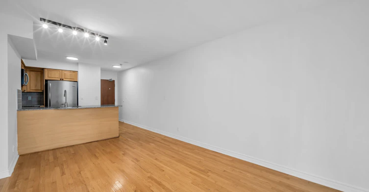 705-33 Elm Drive W, Mississauga, ON, L5B 4L2 - 17