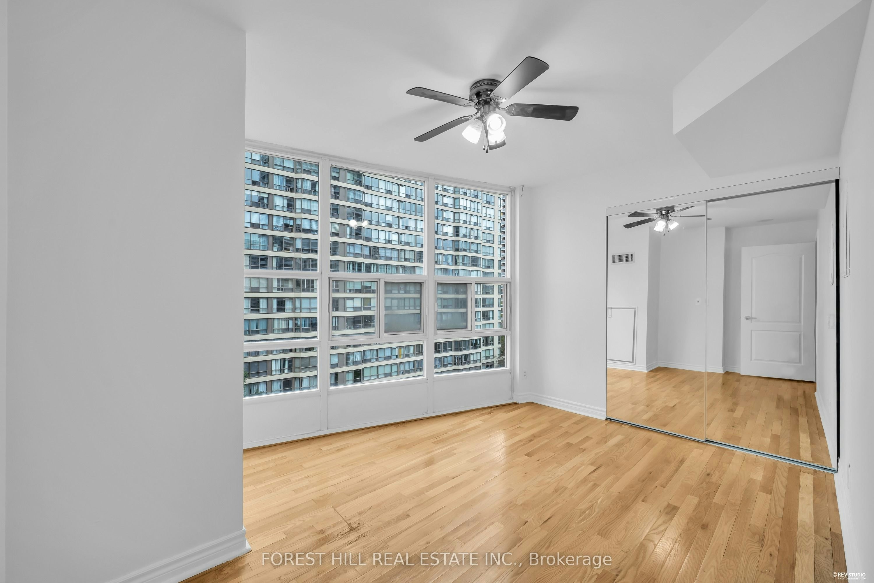 705-33 Elm Drive W, Mississauga, ON, L5B 4L2 - 24