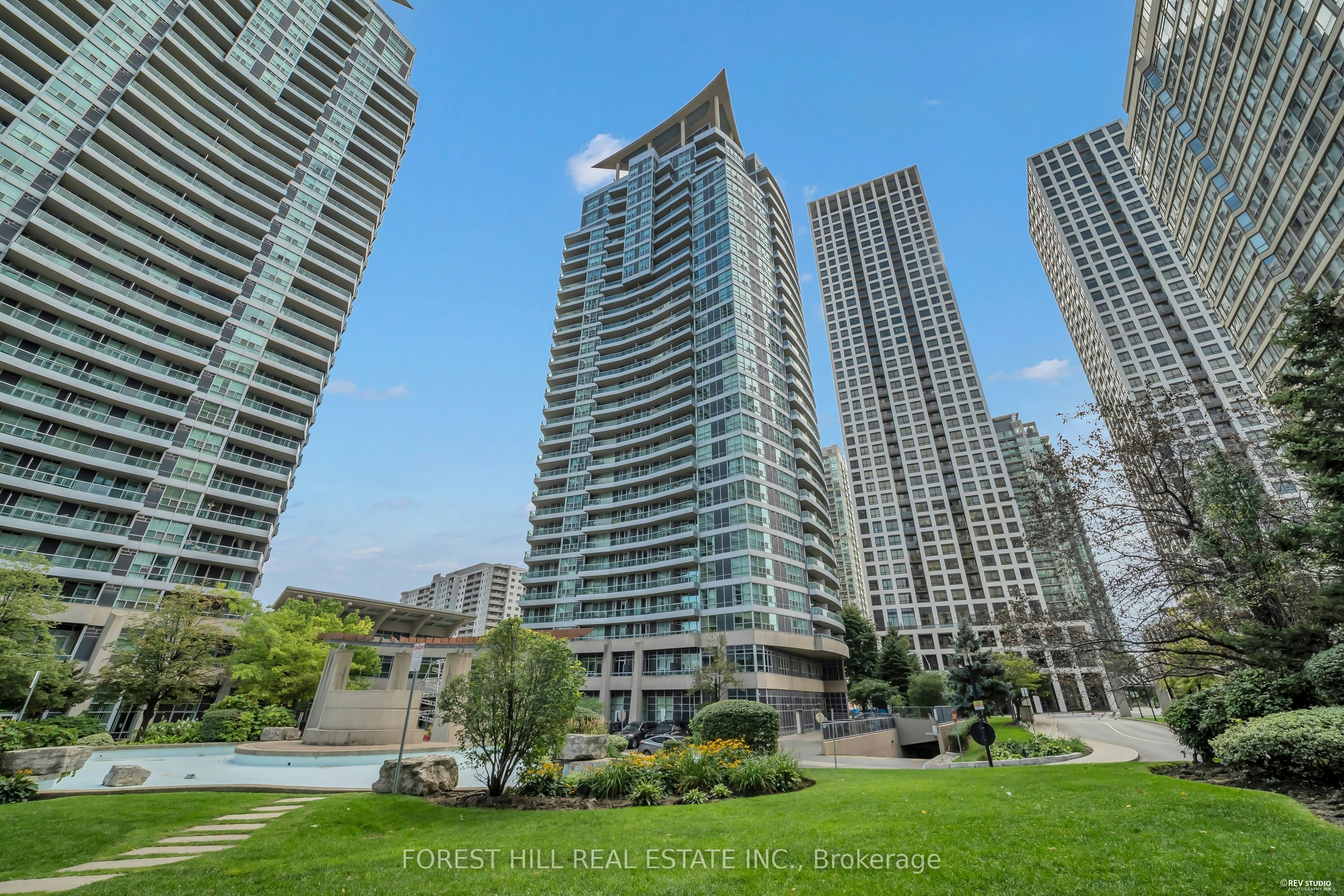 705-33 Elm Drive W, Mississauga, ON, L5B 4L2 - 37