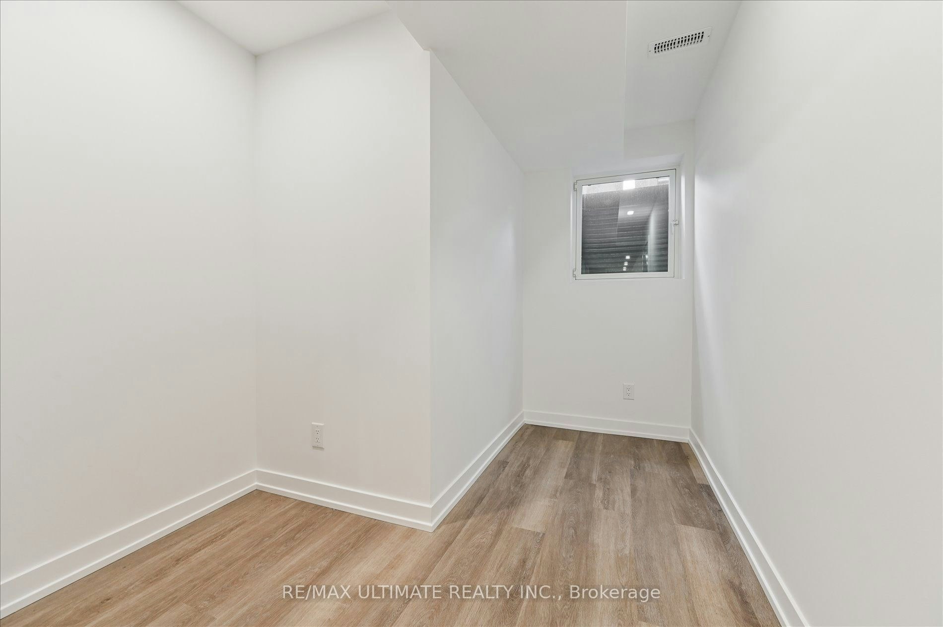 1-21 Lappin Avenue, Toronto, ON, M6H 1Y3 - 17