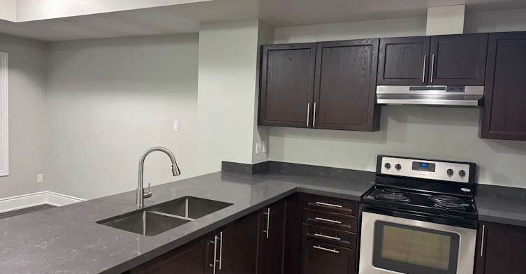 28-04-2420 Baronwood Drive, Oakville, ON, L6M 0J7 - 6