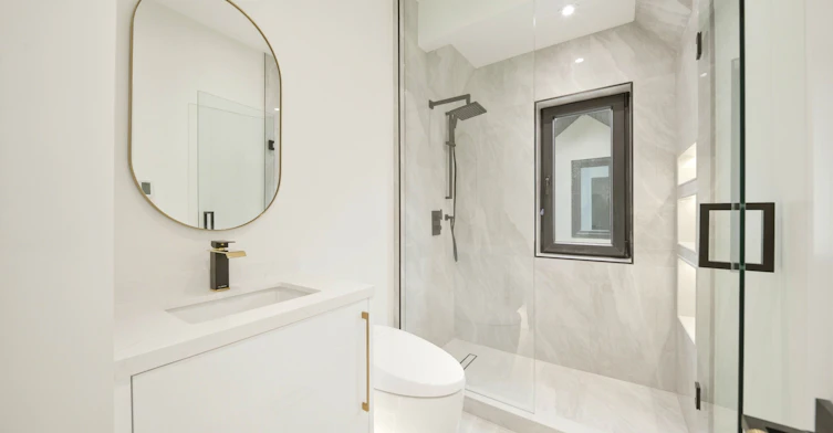 28 Pine Avenue S, Mississauga, ON, L5H 2P6 - 29