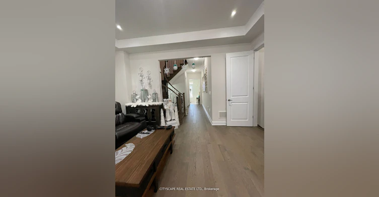 3041 Post Road, Oakville, ON, L6H 7C4 - 8