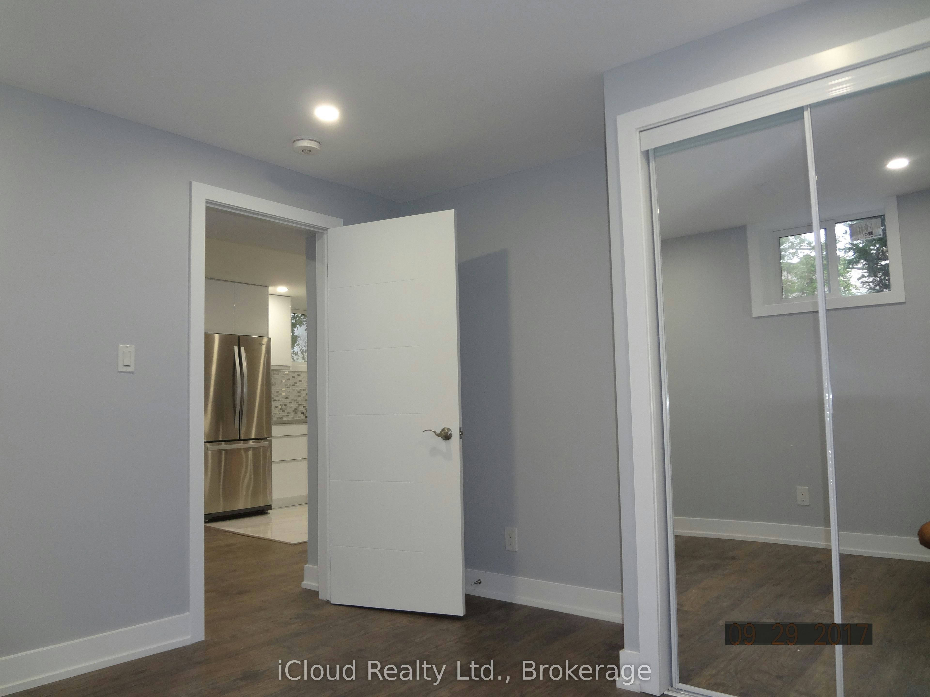 Basement-28 Jill Crescent, Toronto, ON, M9B 6B3 - 8