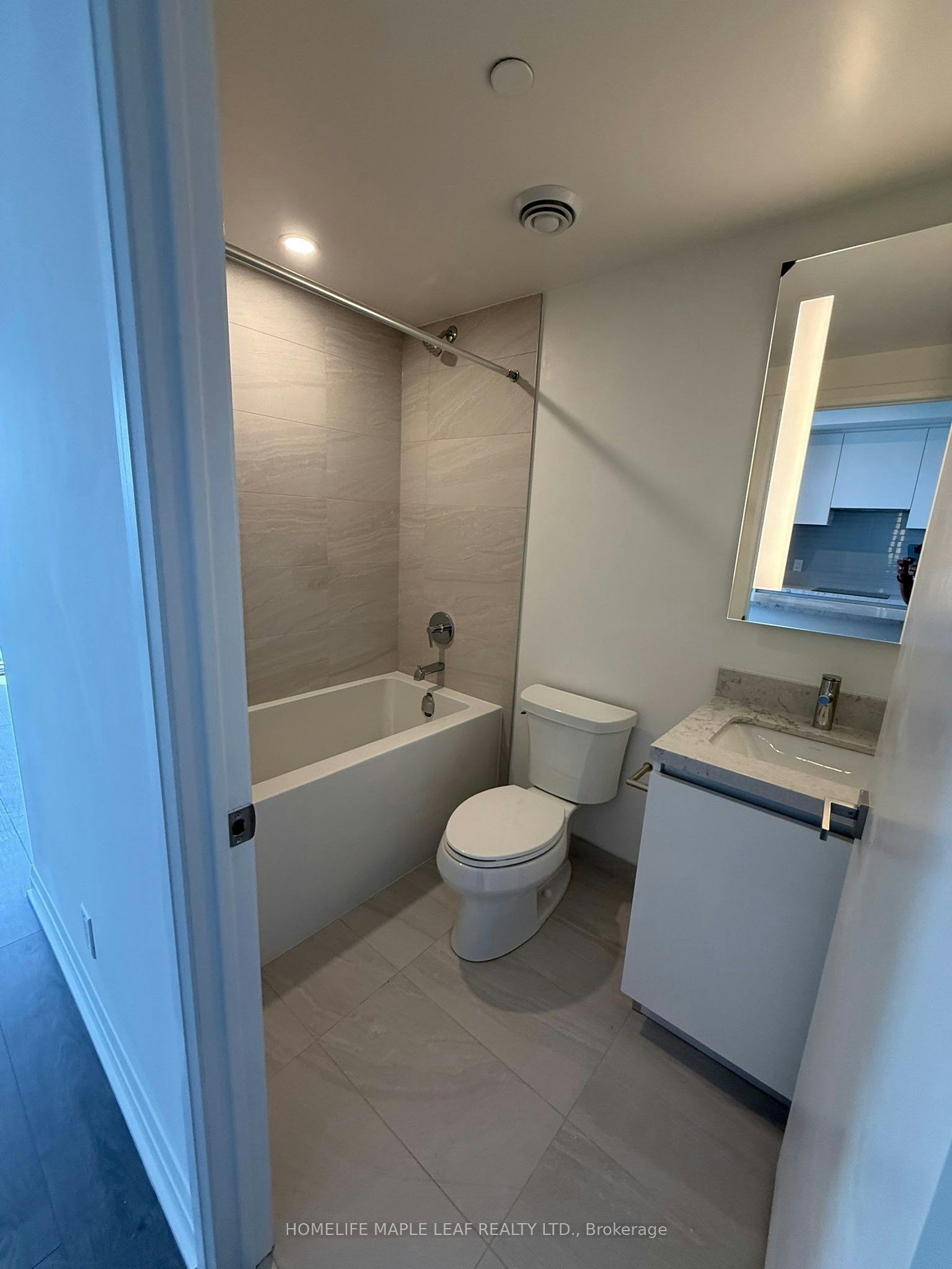 5210-4015 The Exchange N/A, Mississauga, ON, L5B 0N9 - 13