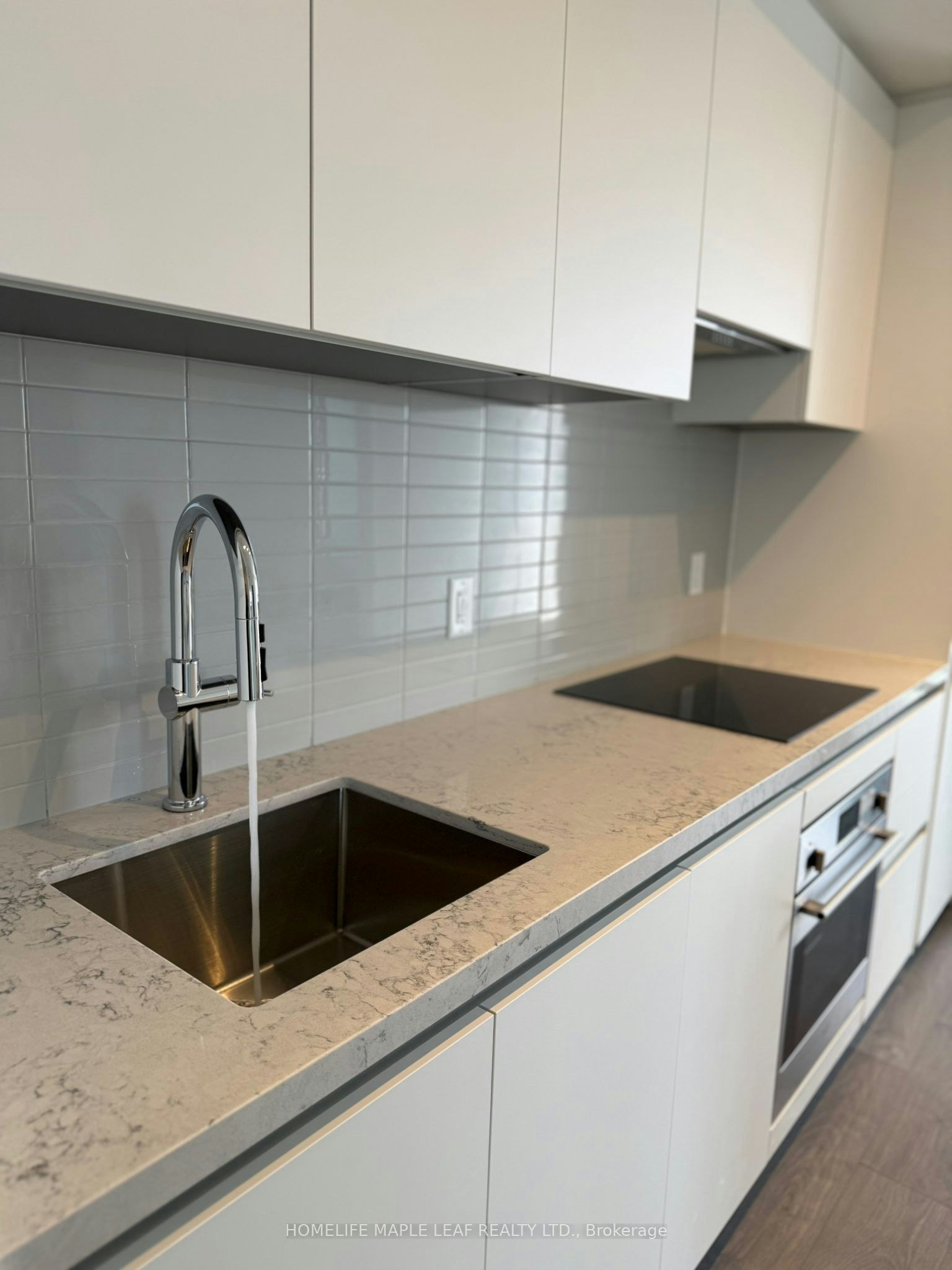 5210-4015 The Exchange N/A, Mississauga, ON, L5B 0N9 - 14