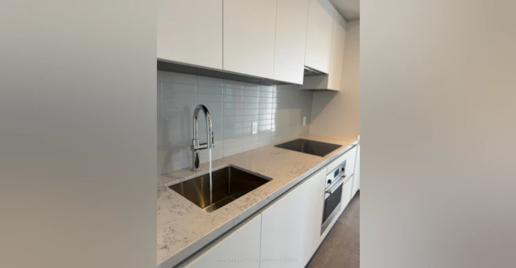 5210-4015 The Exchange N/A, Mississauga, ON, L5B 0N9 - 14