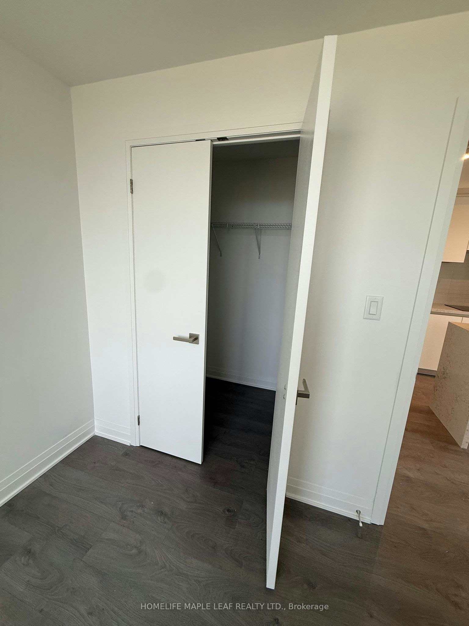 5210-4015 The Exchange N/A, Mississauga, ON, L5B 0N9 - 9