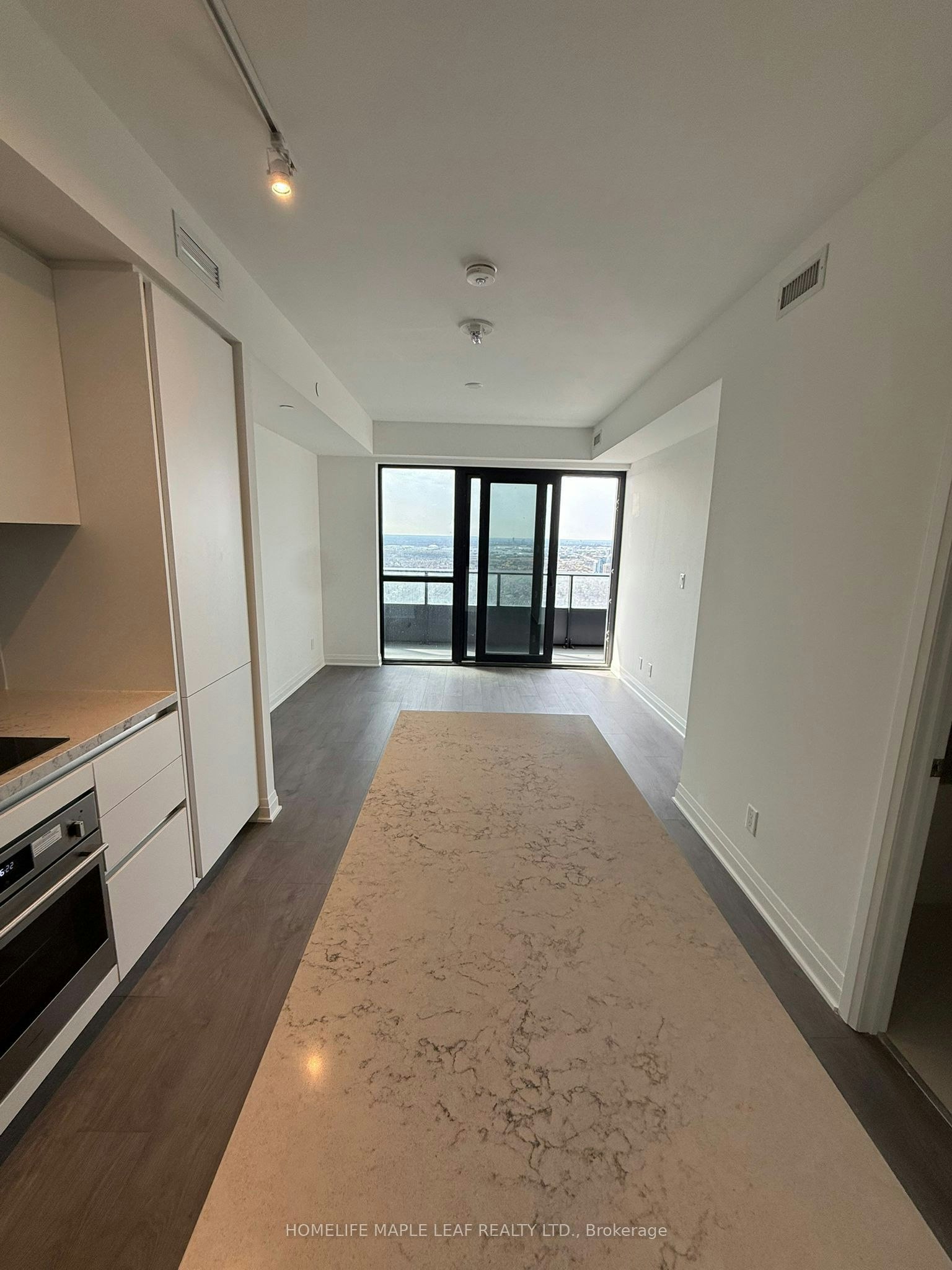 5210-4015 The Exchange N/A, Mississauga, ON, L5B 0N9 - 7