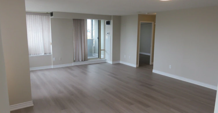 408-700 Constellation Drive, Mississauga, ON, L5R 3G8 - 3