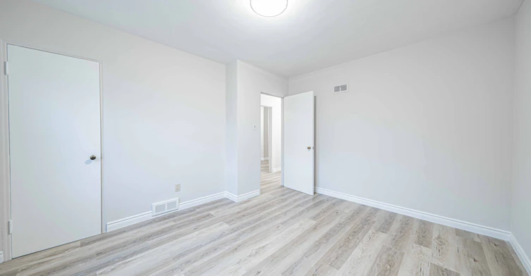 Upper-22 Carysfort Road, Toronto, ON, M8Z 4X2 - 30