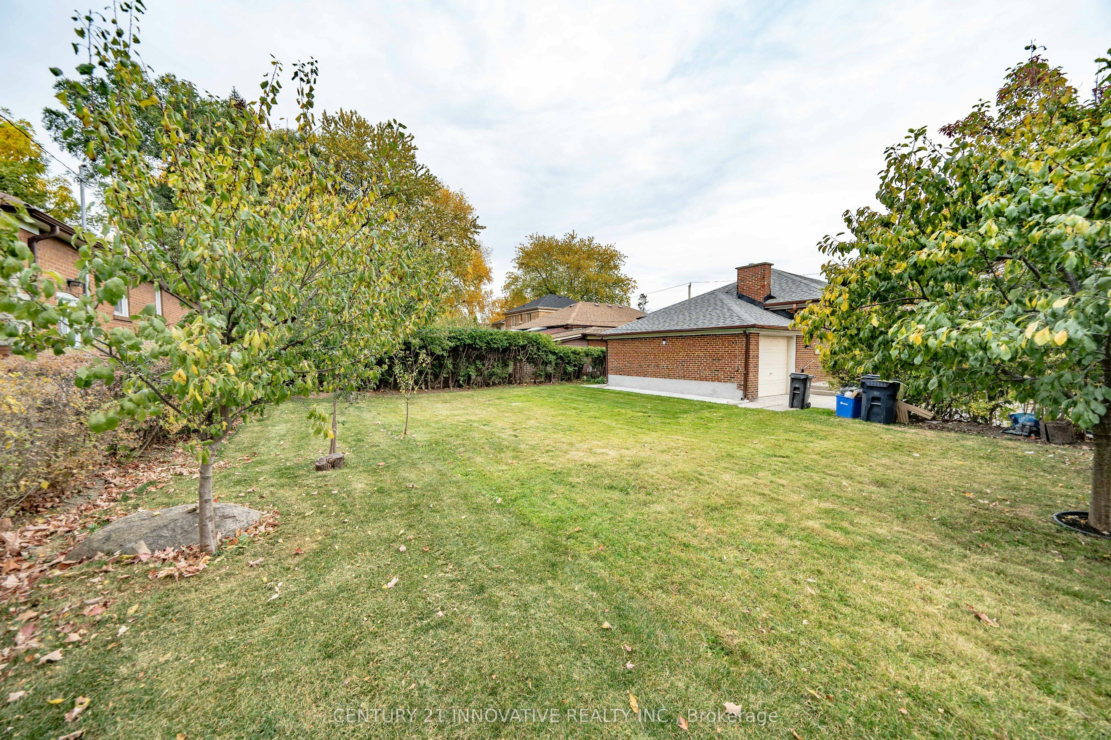 Upper-22 Carysfort Road, Toronto, ON, M8Z 4X2 - 45