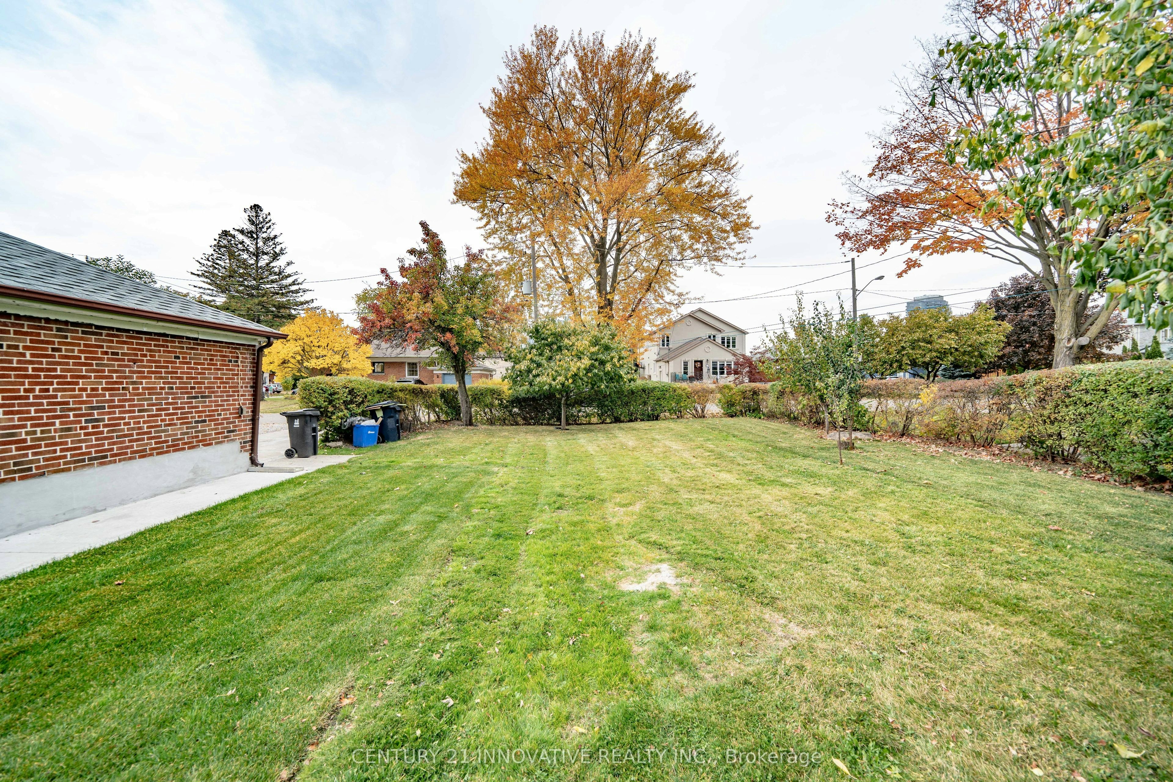 Upper-22 Carysfort Road, Toronto, ON, M8Z 4X2 - 47