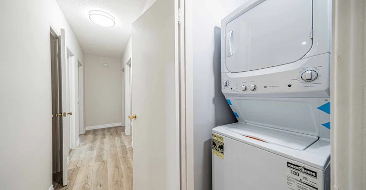 Upper-22 Carysfort Road, Toronto, ON, M8Z 4X2 - 36